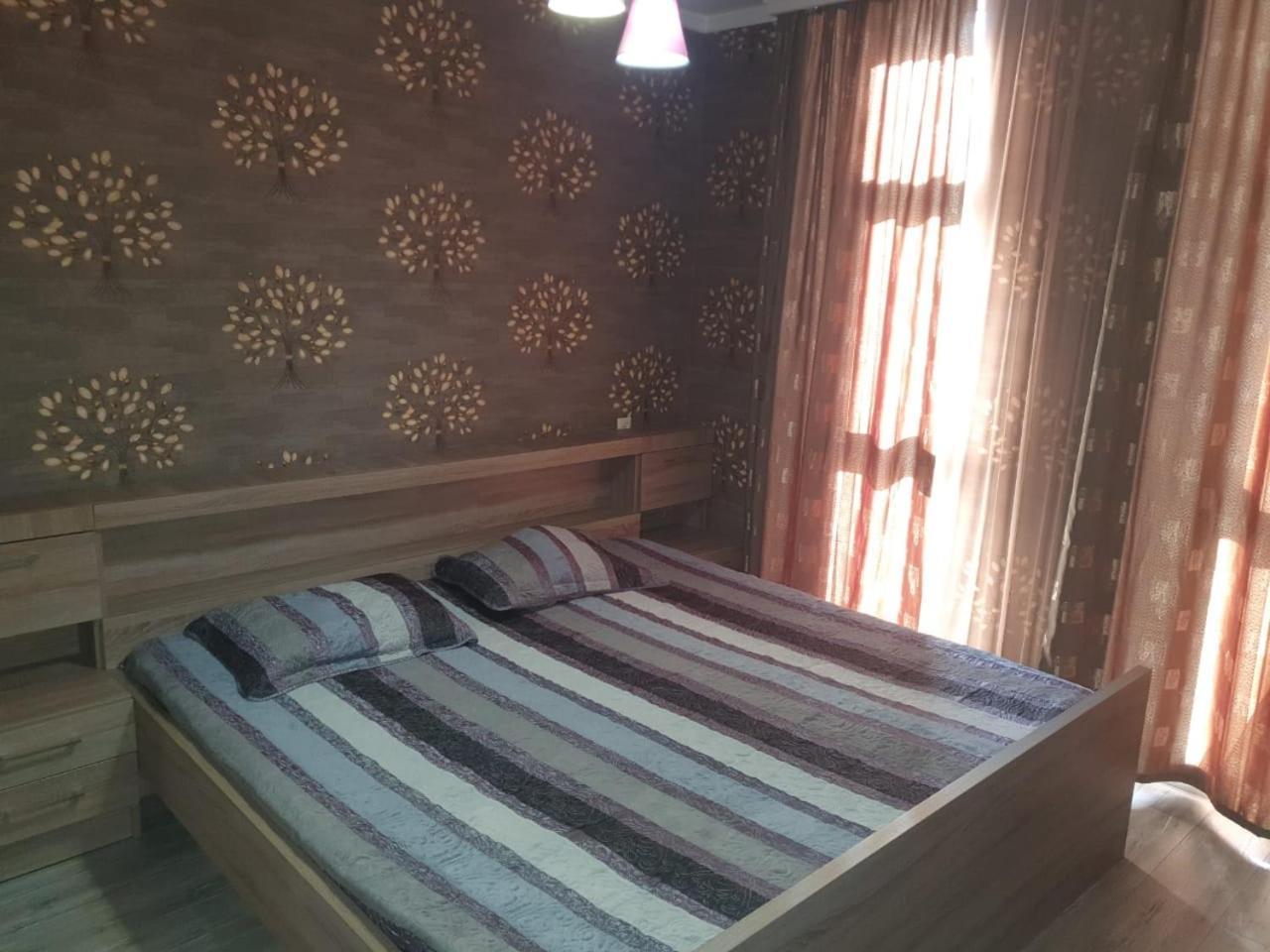 Batumi Royal Apartments Eksteriør billede