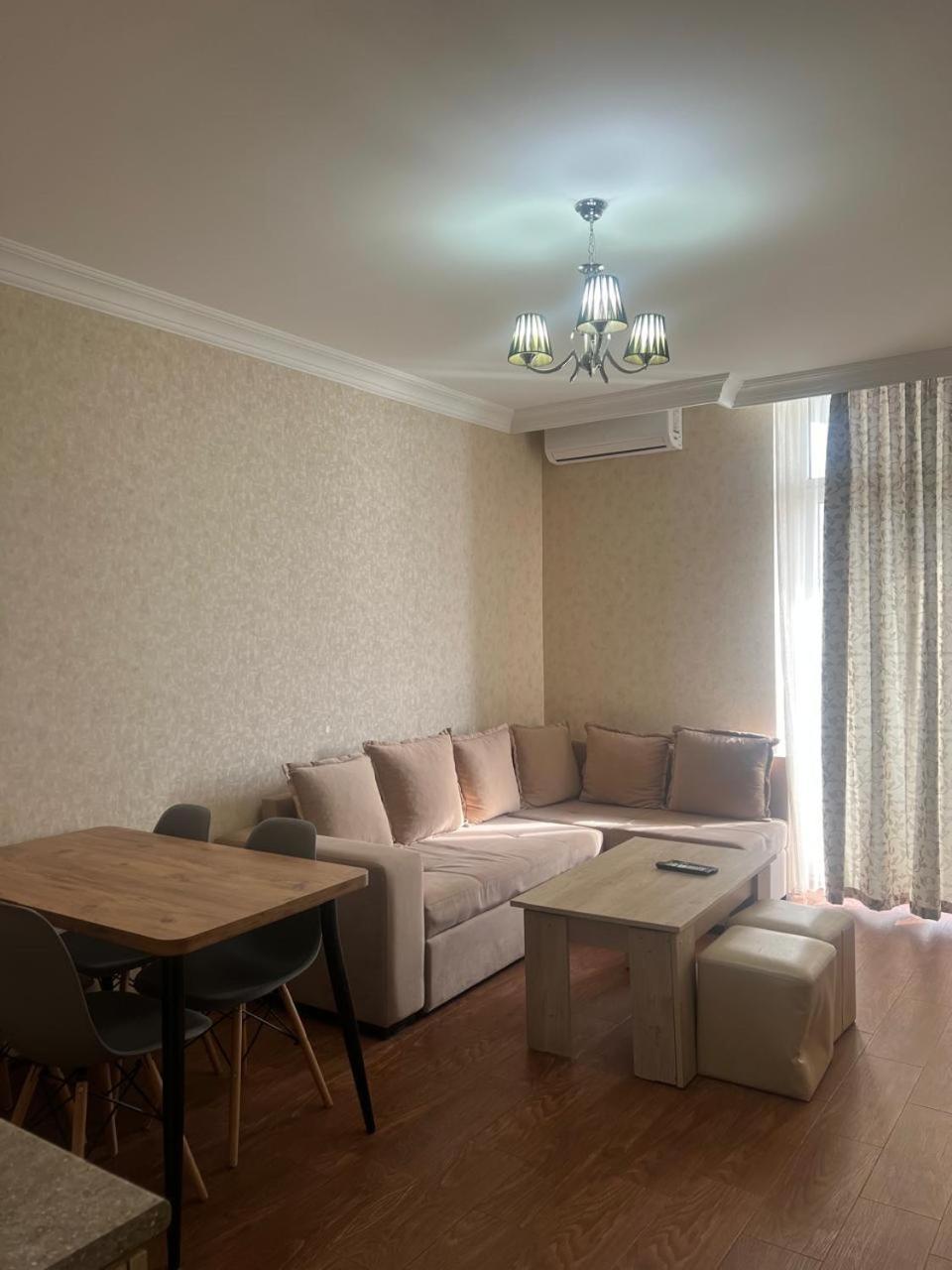 Batumi Royal Apartments Eksteriør billede